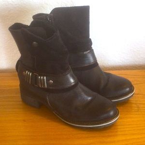 Dromedaries black Kikka boots, size 38
